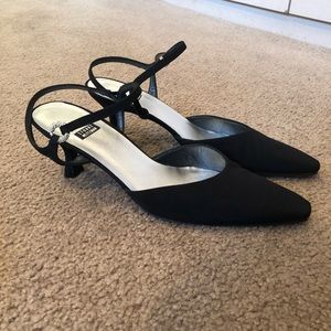 Stuart Weitzman Gloring Black Heels
